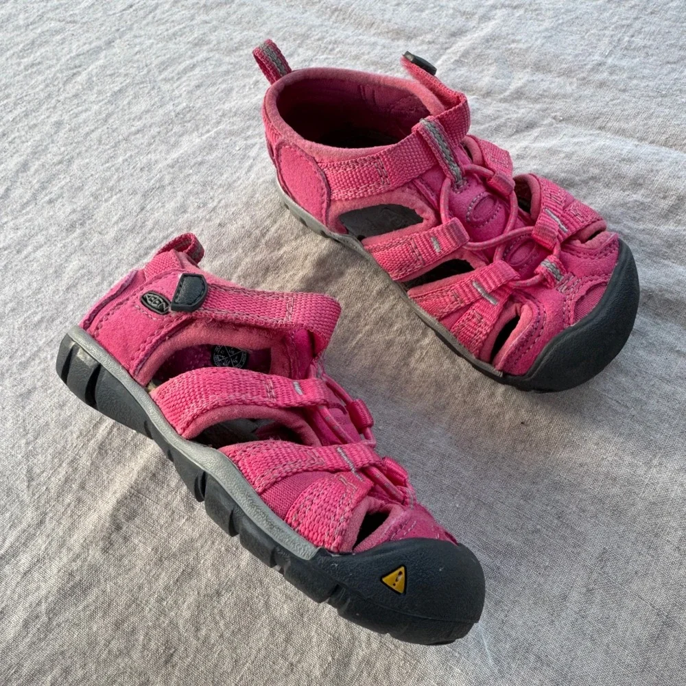 KEEN Seacamp Kids 7 Pink Girl Sandals Hiking Water Shoe Swim River Beach toddler